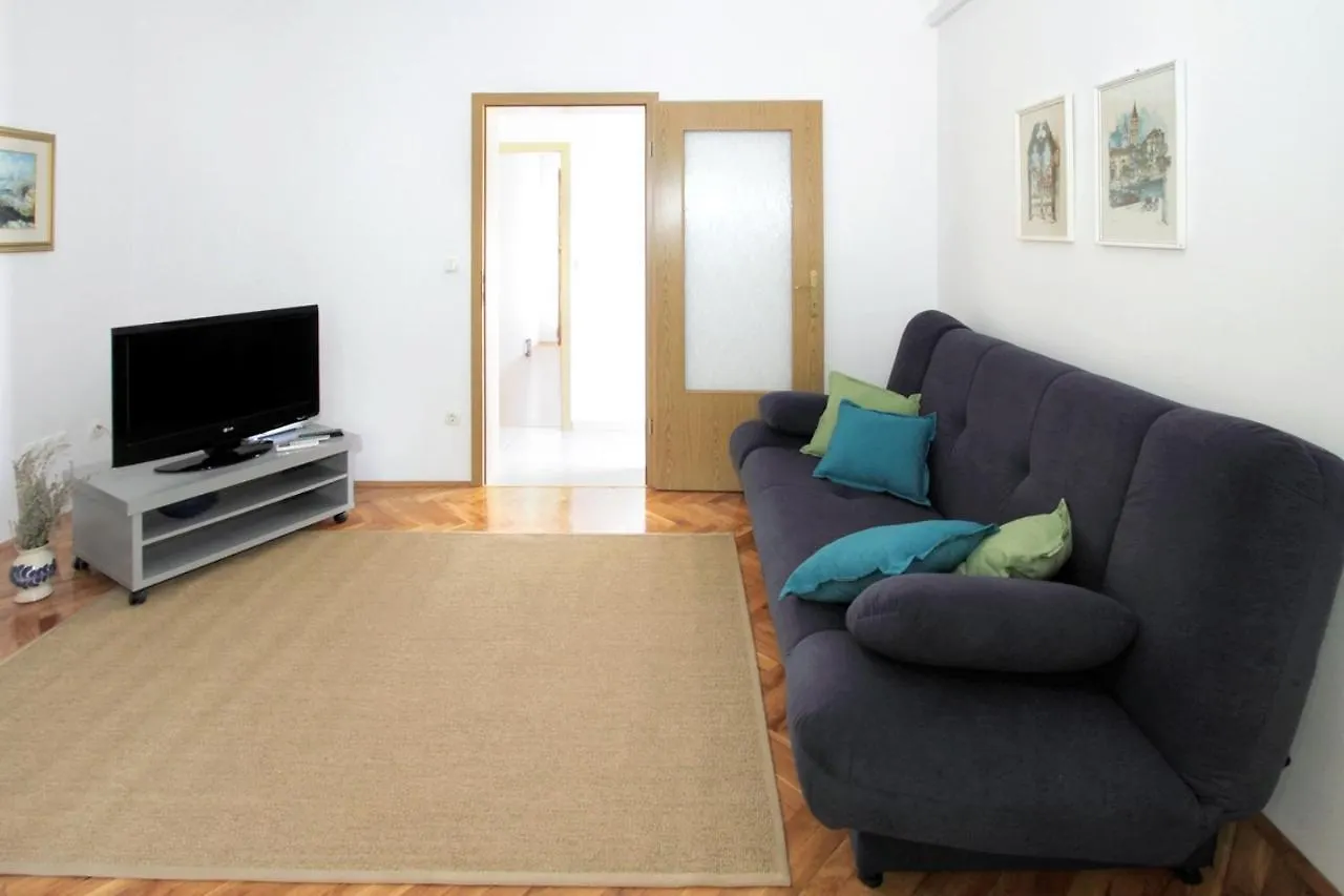 Apartments By The Sea Trogir - 11895