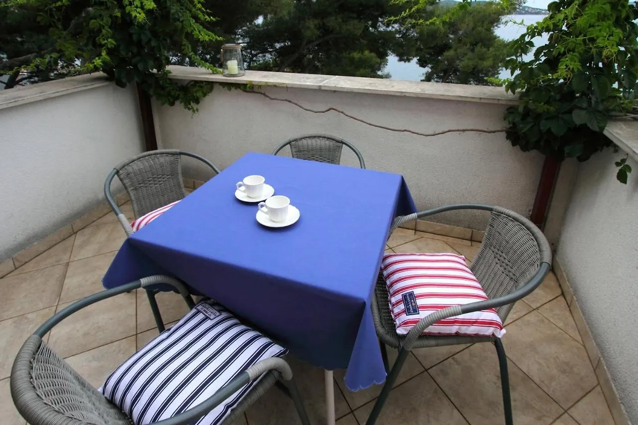 Apartments By The Sea Trogir - 11895