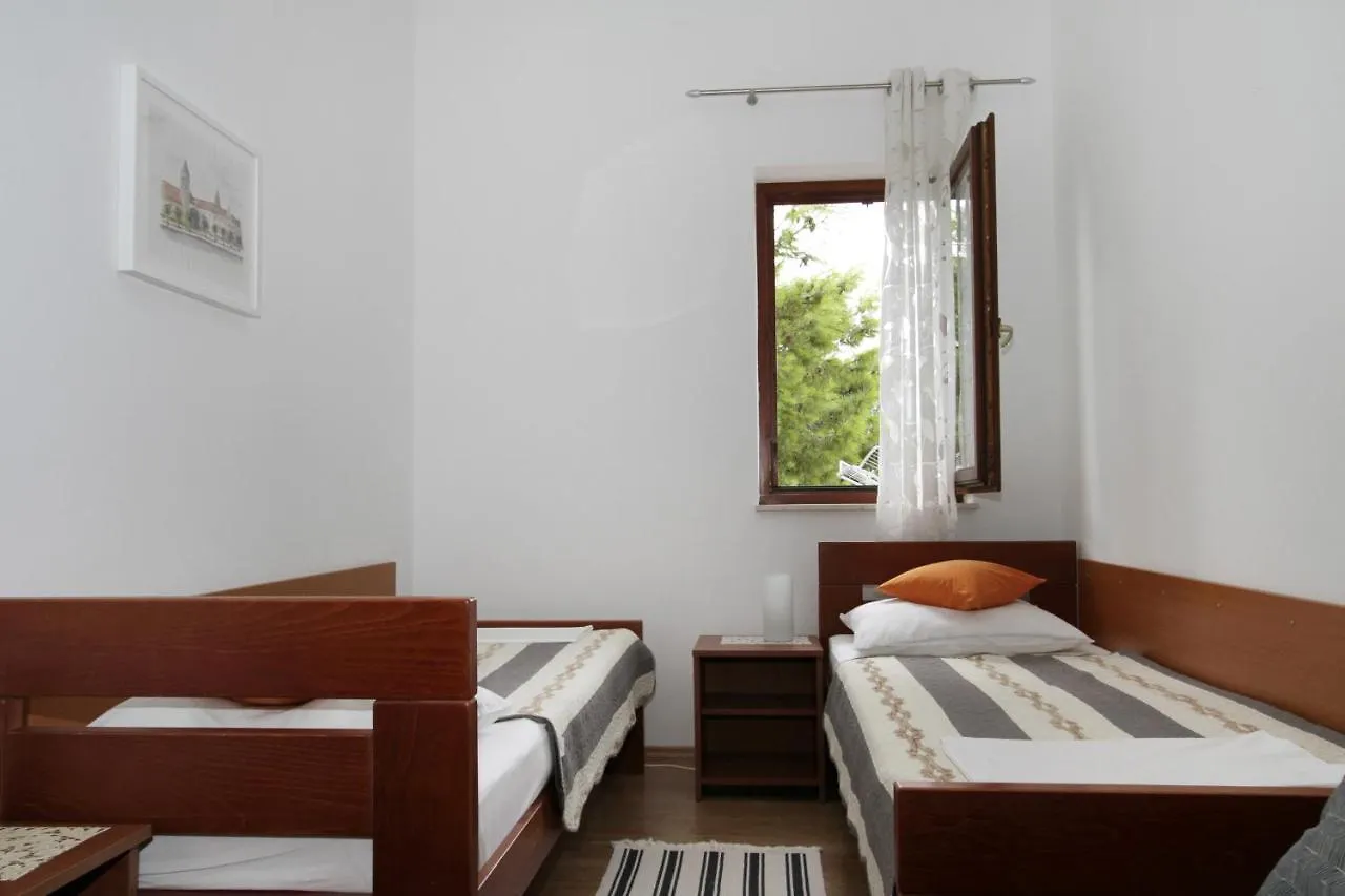 Apartments By The Sea Trogir - 11895 Horvátország