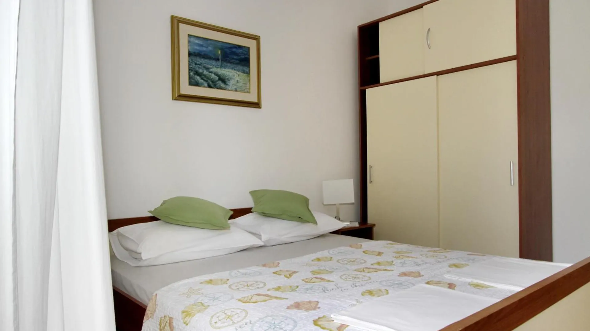 Apartments By The Sea Trogir - 11895